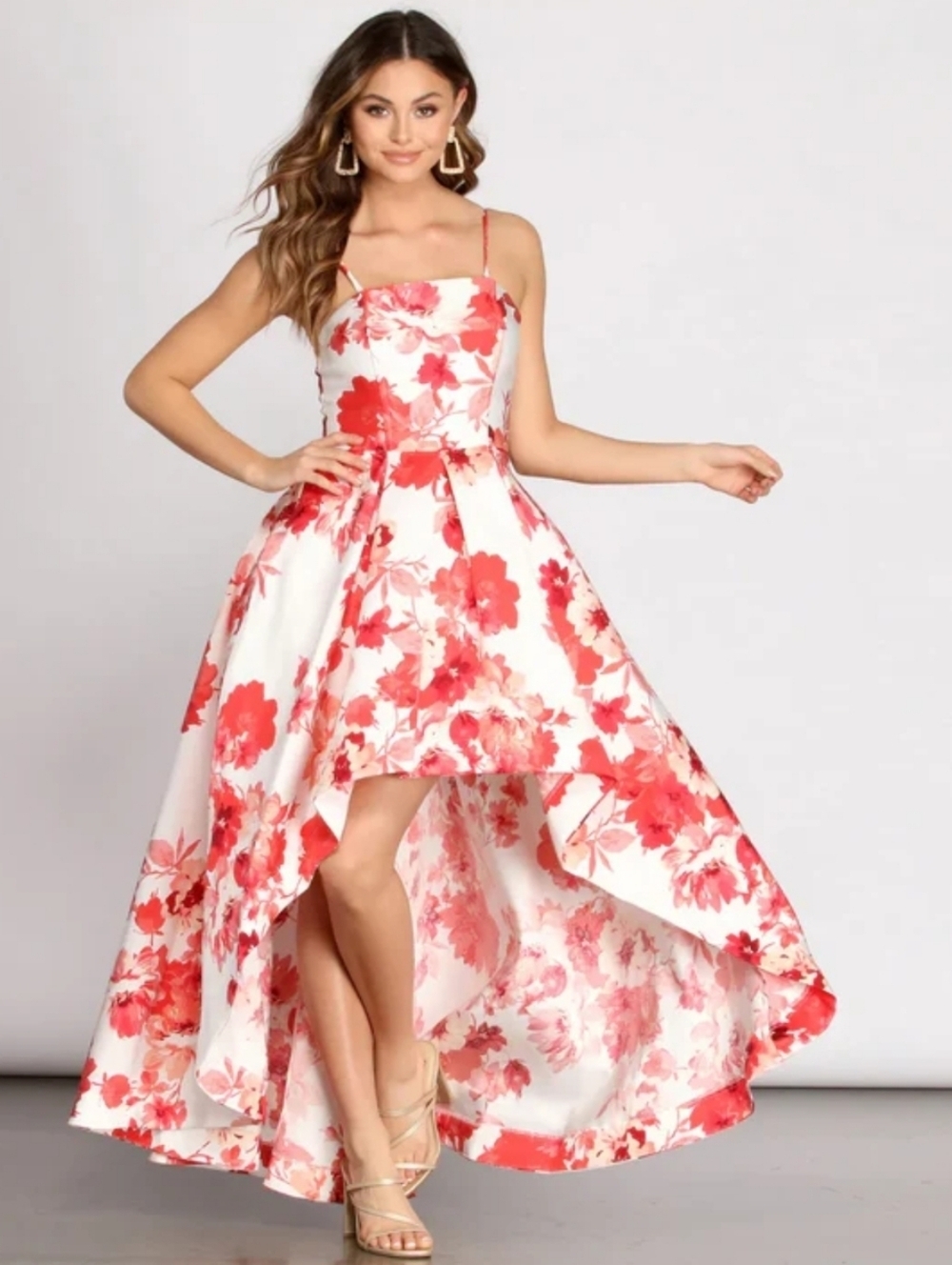 Xtraordinary Windsor Reds Floral High-Low Dress with Red Print Sz 5 Prom